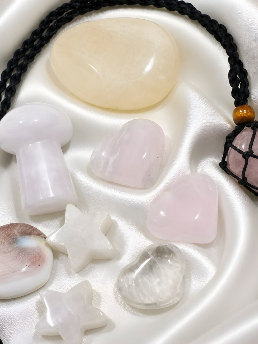 Healing Set ✦ Heal the Past ✦ Soften the Heart ✦ Step Into Your Next Chapter - Picture 14 of 15